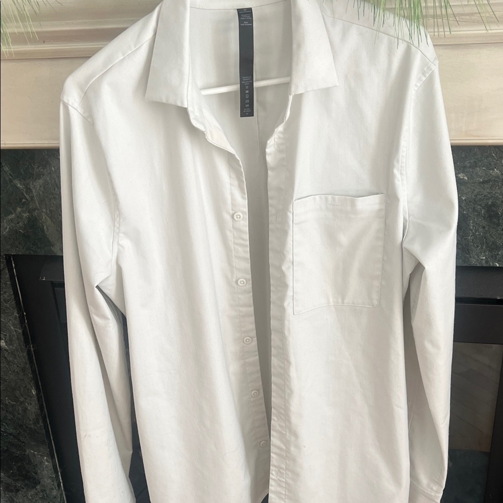 Lululemon light gray /off white ! Men's M